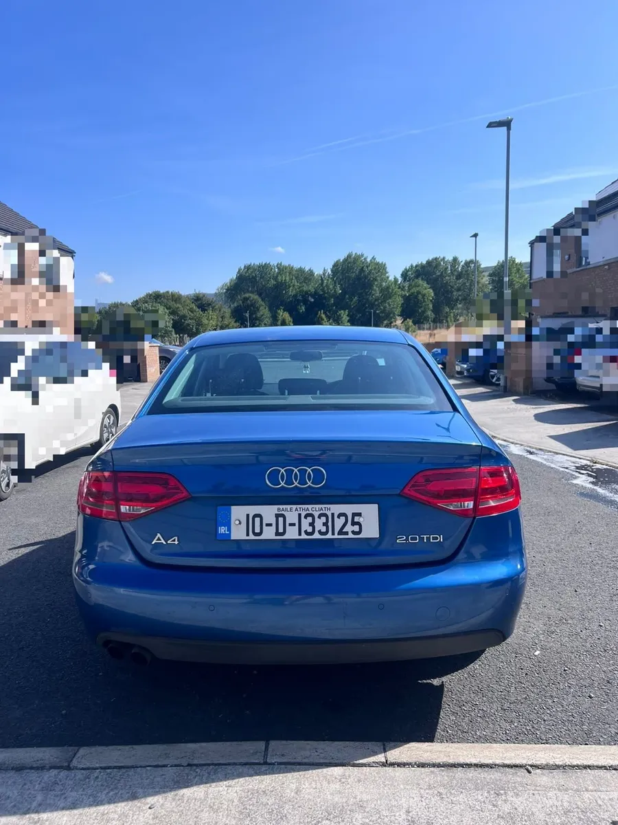 Audi A4 2010 - Image 4