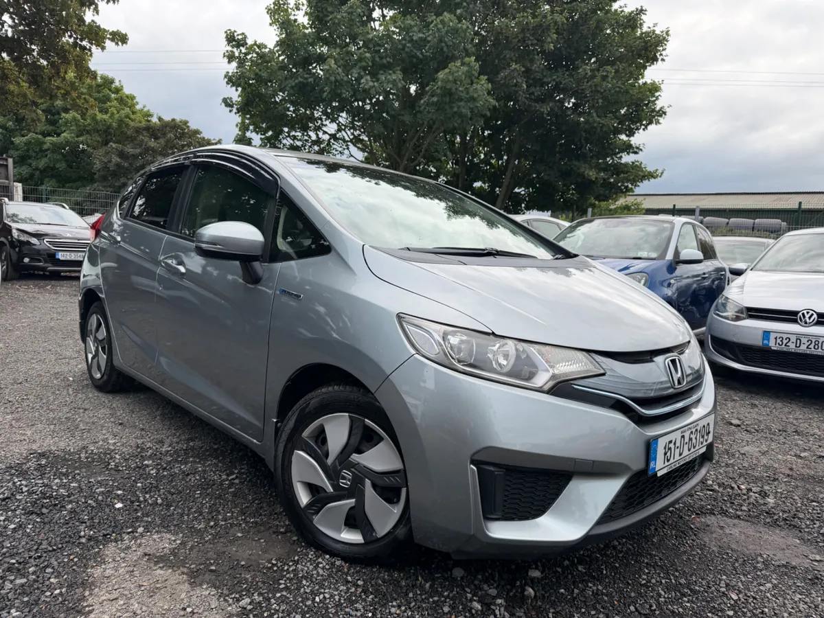 Honda Fit 2015 - Image 1