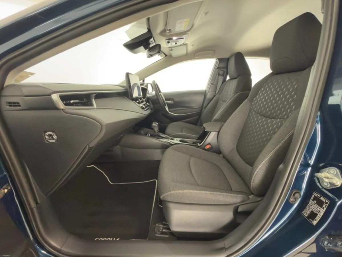 Toyota Corolla Luna Hybrid Saloon - Image 6