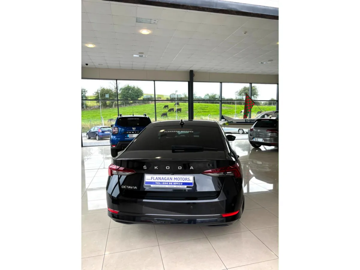 Skoda Octavia AMBITION 2.0 TDI 150HP 5DR - Image 6