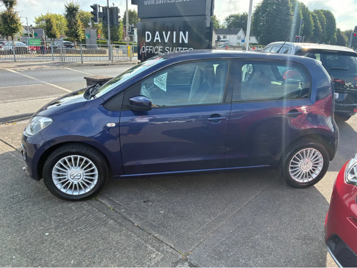 Volkswagen up! DBA-AACHY 5DR AUTO - Image 3