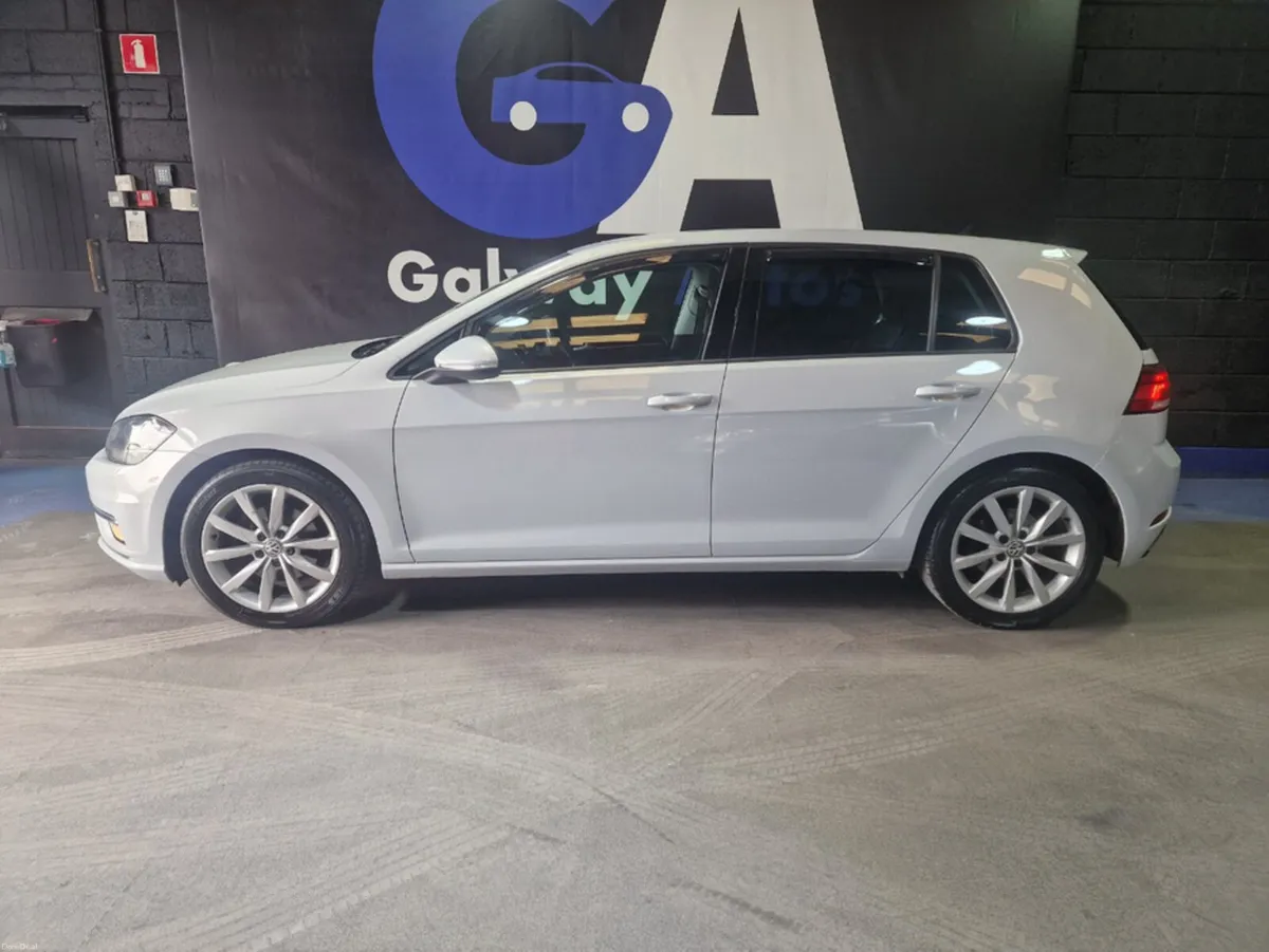 Volkswagen Golf 2.0 GT DSG ** SAT NAV, CRUISE CONT - Image 5