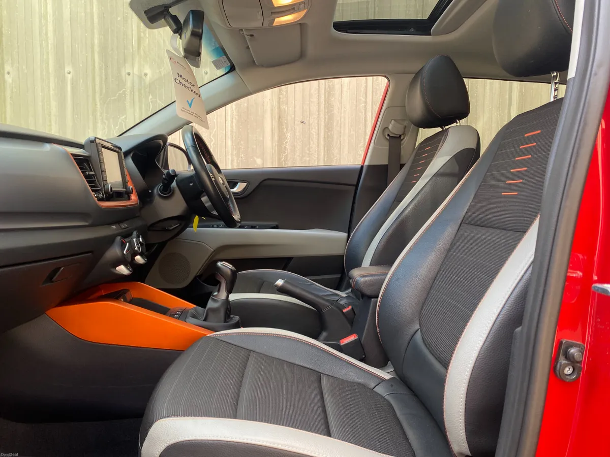 Kia Stonic 2020//LOW KLMS///FINANCE AVAILABLE// - Image 5