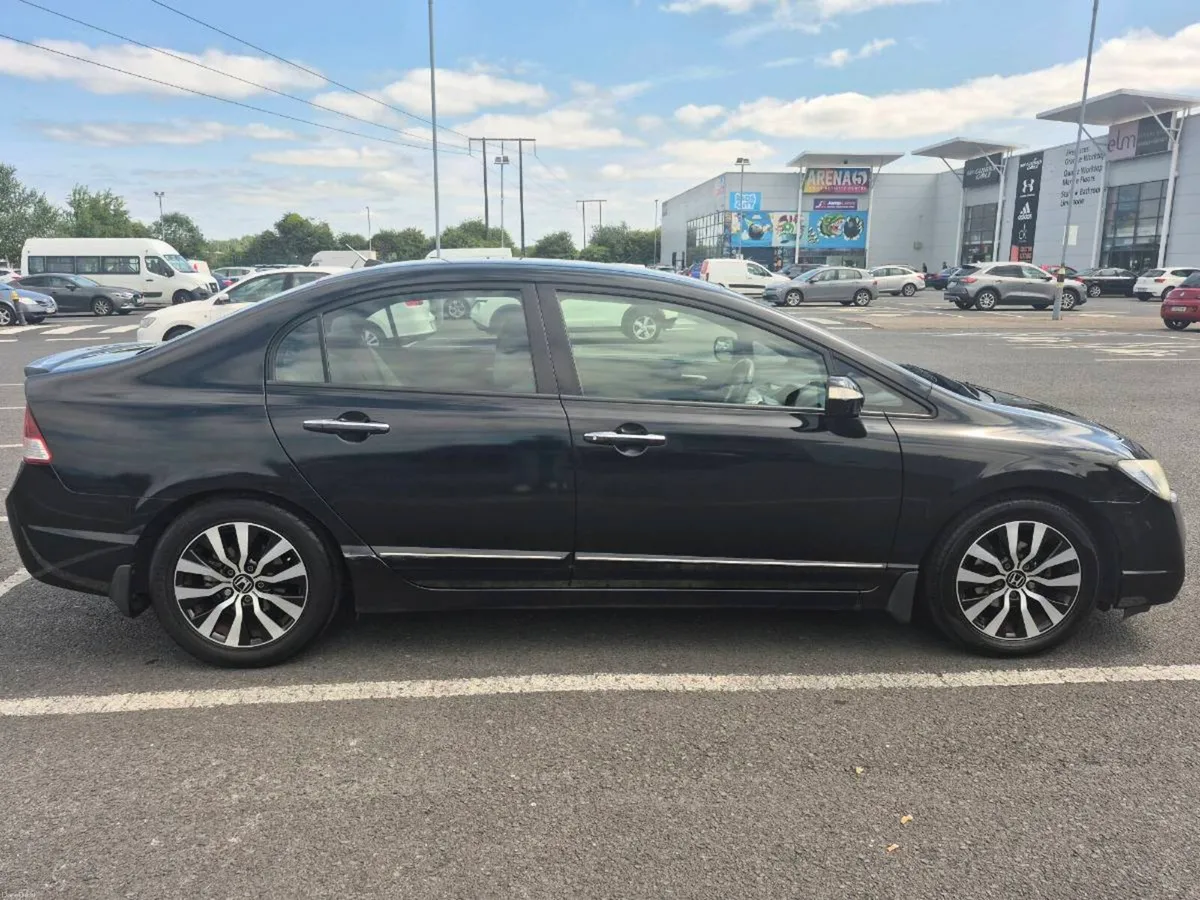 Honda Civic - Image 3