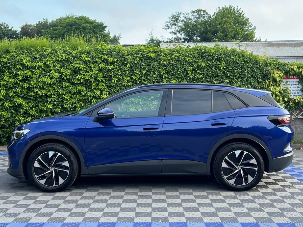 Volkswagen ID.4 PURE MATCH 52KWH // / REVERSE CAME - Image 3
