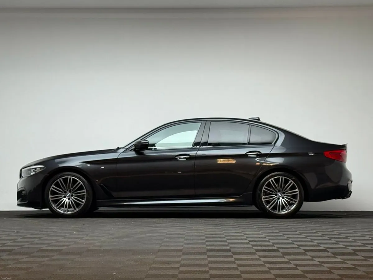 BMW 5-Series 520D M Sport - Image 4