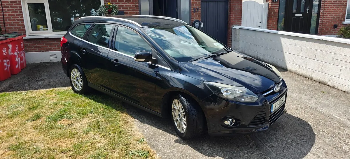 2011 Ford Focus Titanium Estate - 1.6 TDCi Diesel - Image 1
