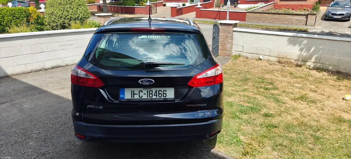 2011 Ford Focus Titanium Estate - 1.6 TDCi Diesel - Image 4