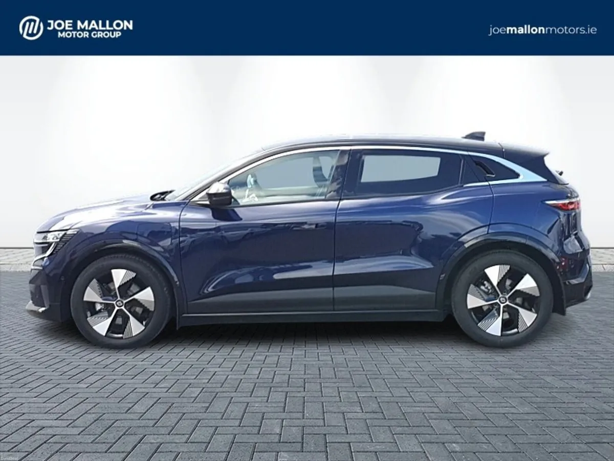 Renault Megane E-Tech TECHNO EV60 220BHP AC11K - Image 4