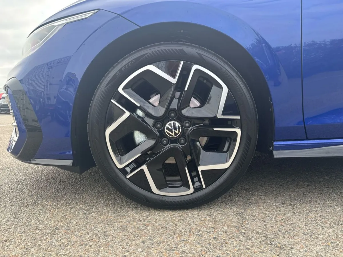 Volkswagen Golf RL 2.0TDI 150HP DSG - Image 5