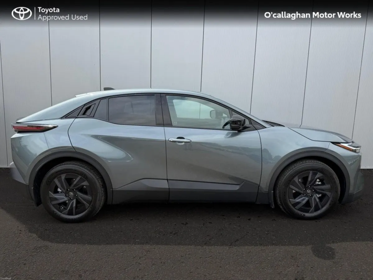 Toyota C-HR C-HR+ Sport - Image 5