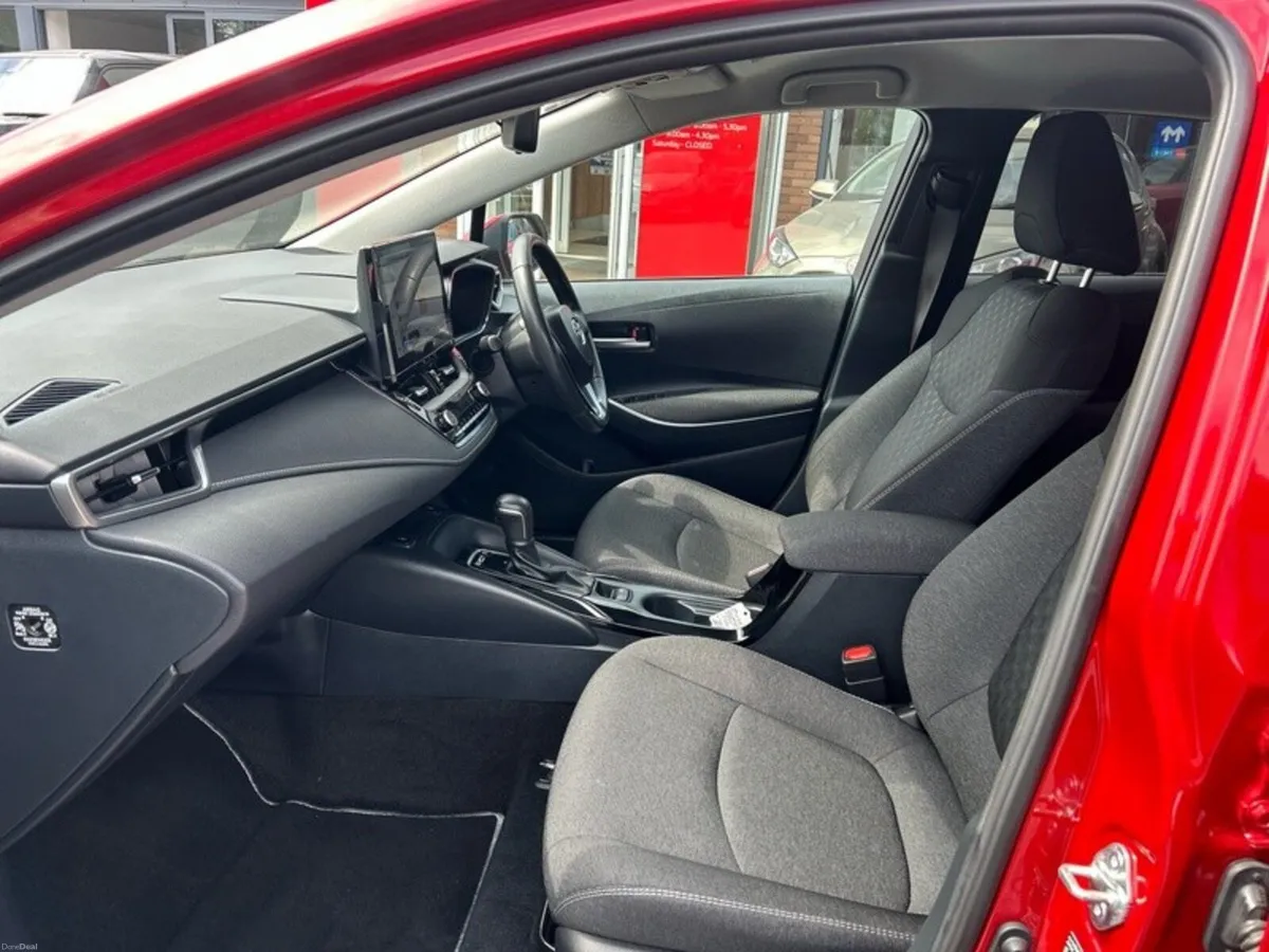 Toyota Corolla LUNA SPORT SALOON - Image 6