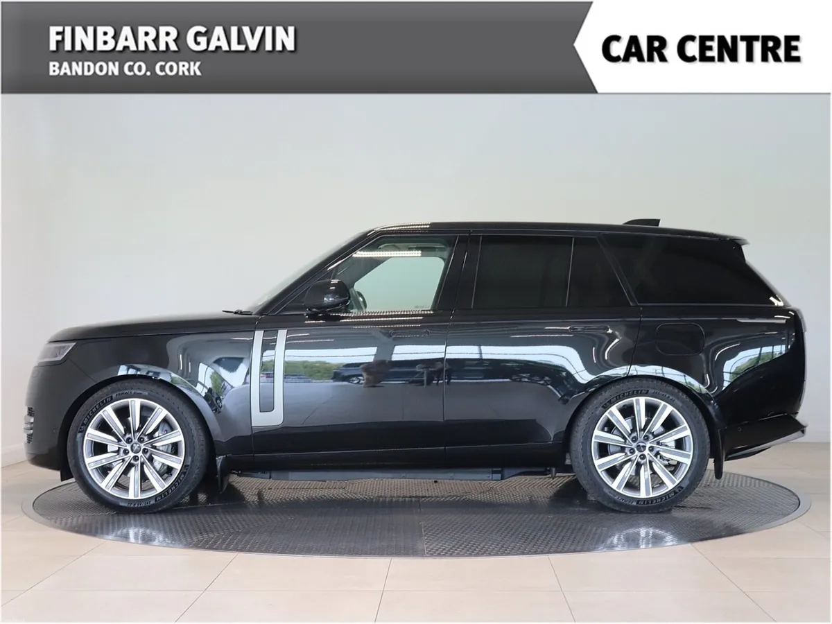 Range Rover  SWB 3.0 I6 PHEV 460 PS HSE - Image 3