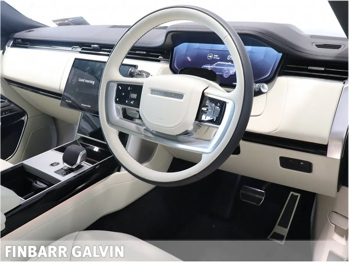 Range Rover  SWB 3.0 I6 PHEV 460 PS HSE - Image 5
