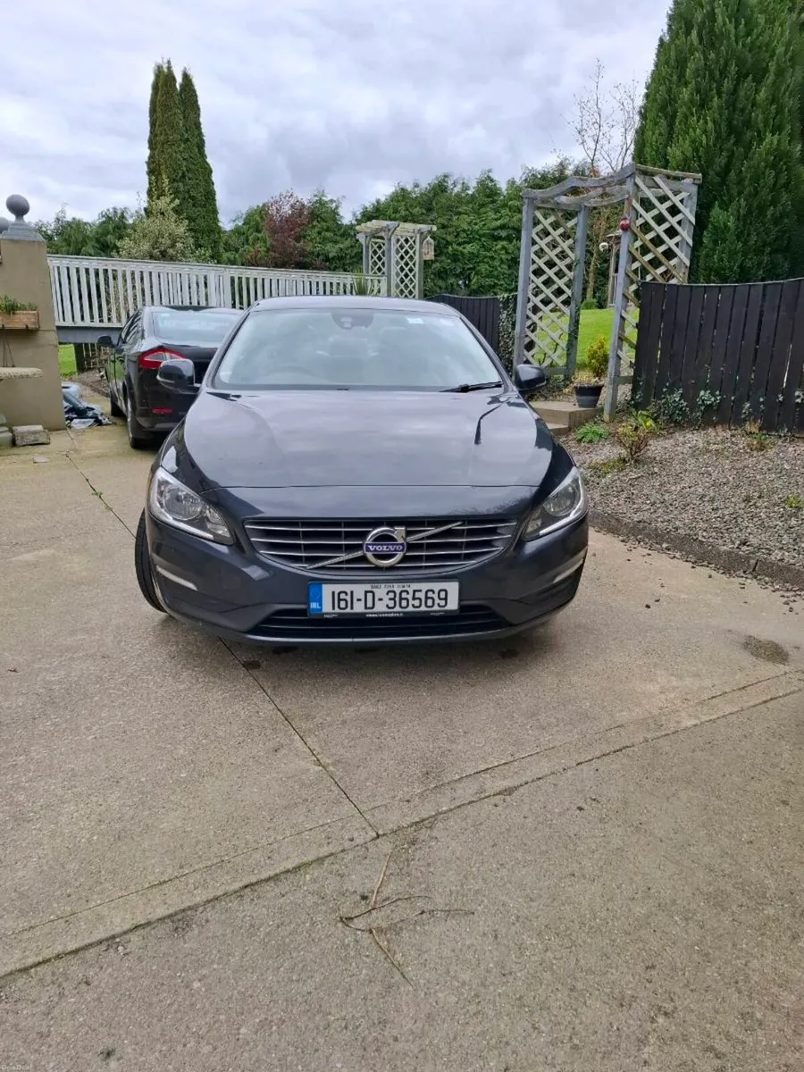 Volvo s60 - Image 1