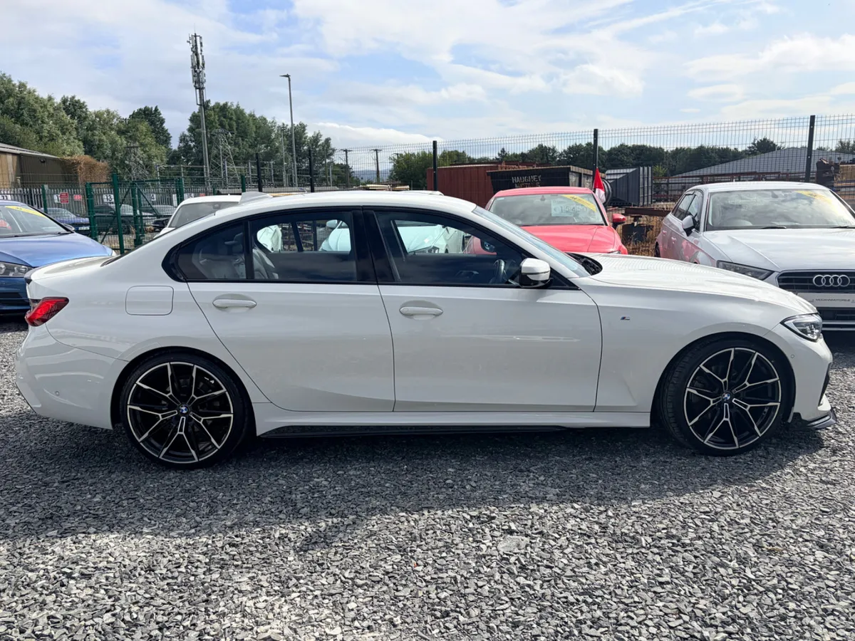 2019 BMW 320D M-SPORT XDRIVE AUTO FULLY LOADED - Image 3