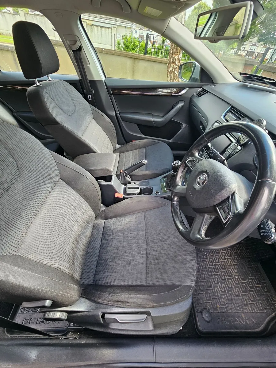 Skoda Octavia 2013 - Image 5