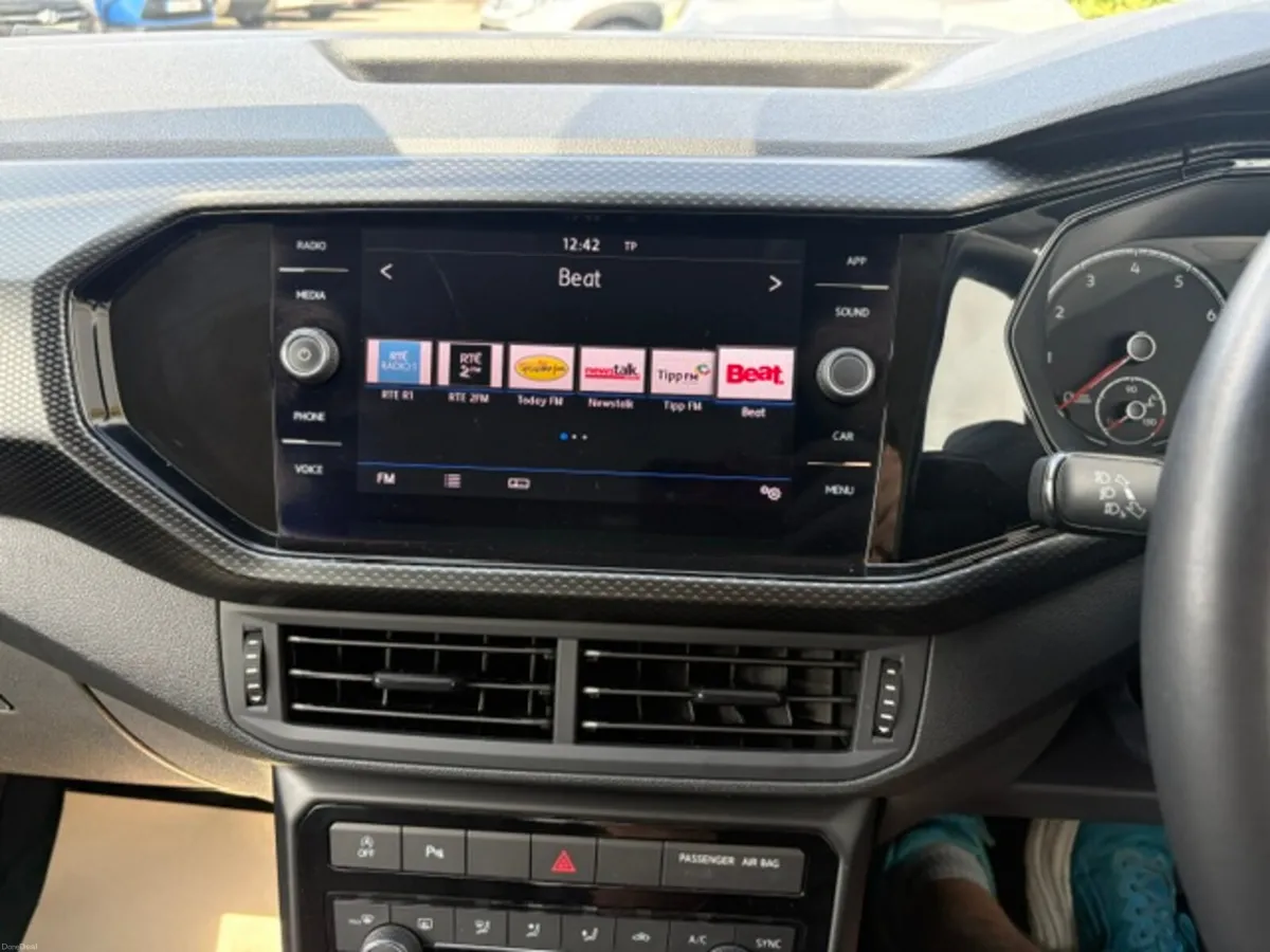 Volkswagen T-Cross 2019 NCT 2028 - Image 4