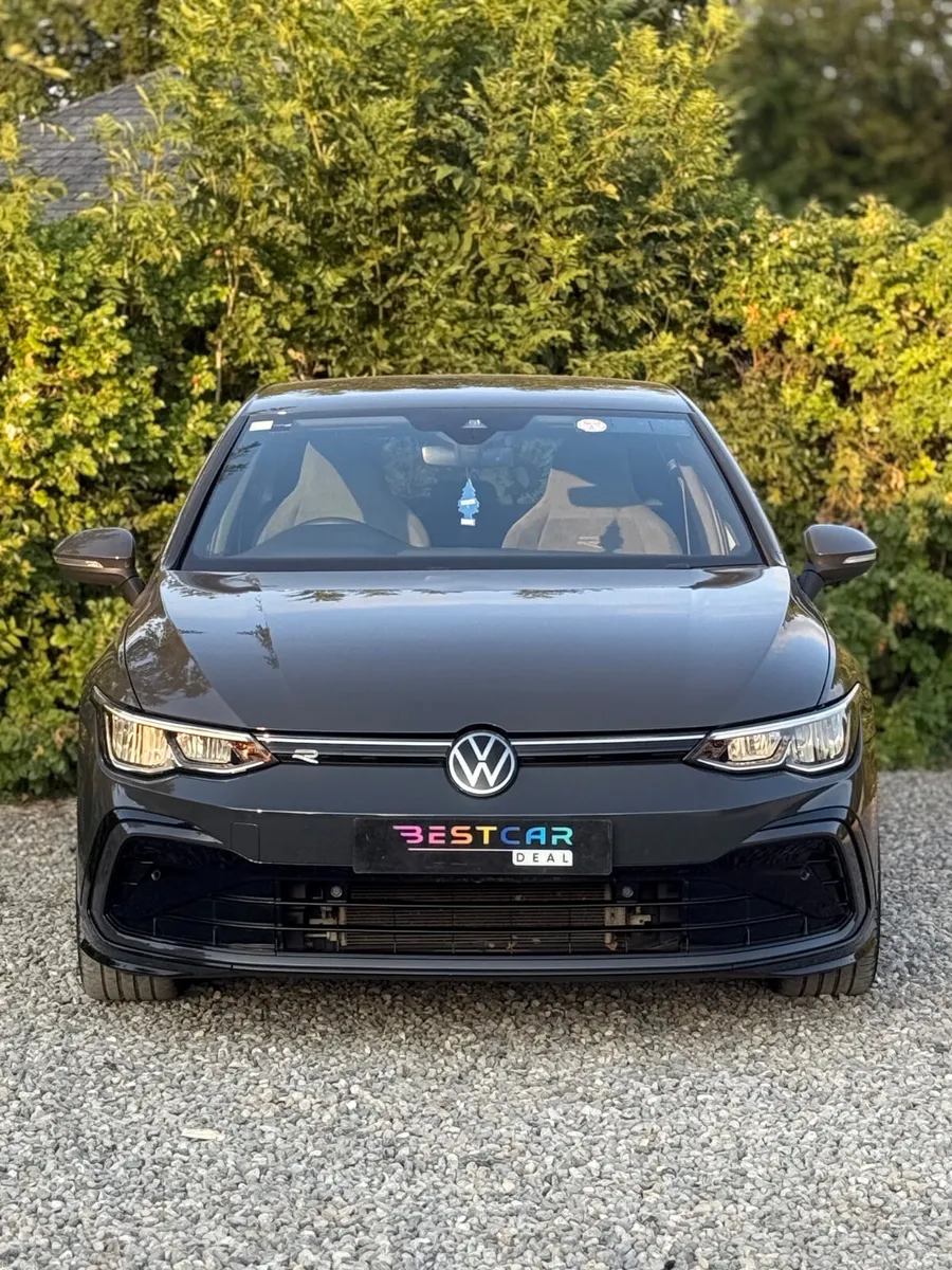 2023 Volkswagen Golf R-Line 1.5 TSI 130HP - Image 6