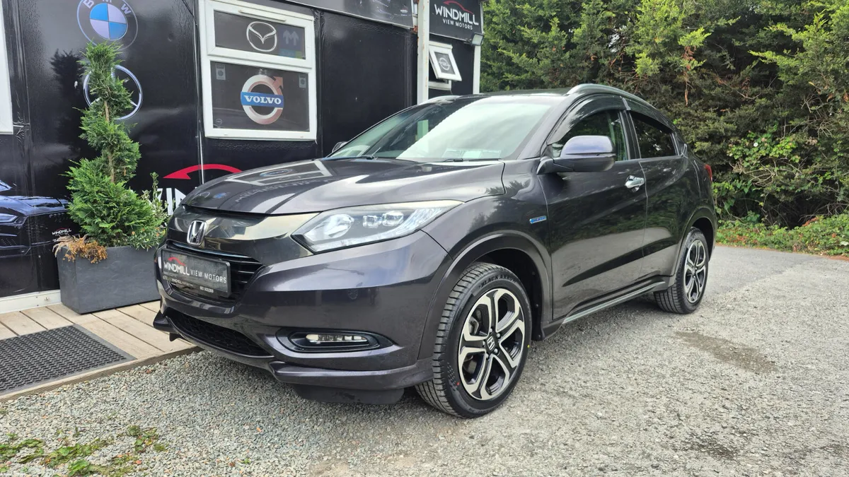 Honda Vezel 1.5 Hybrid Automatic 2017 - Image 2