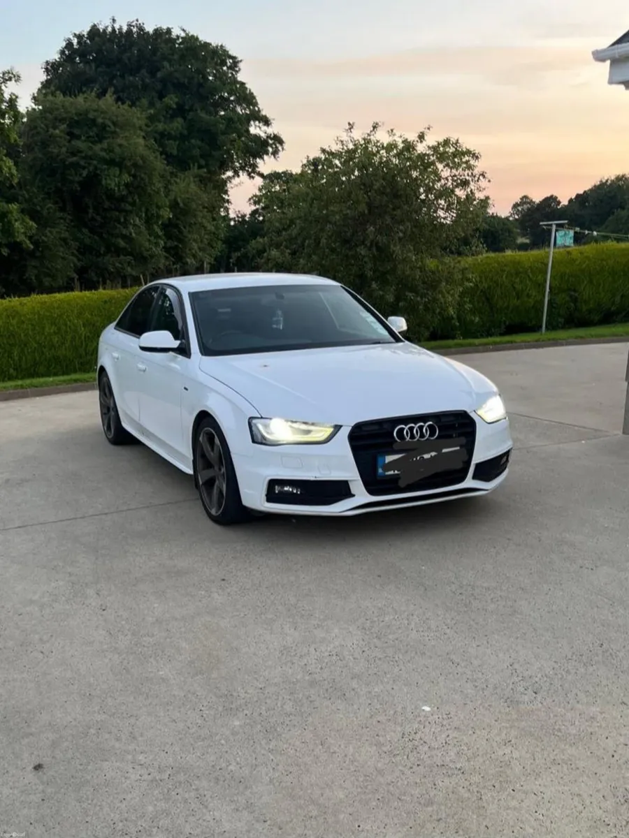 Audi A4 2013 - Image 1