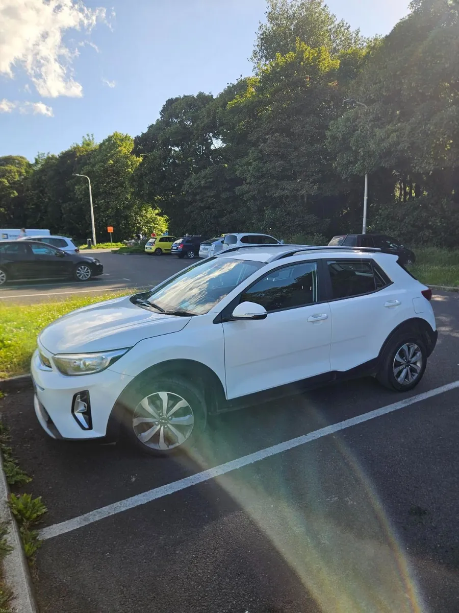 Kia Stonic 2022 - Image 2