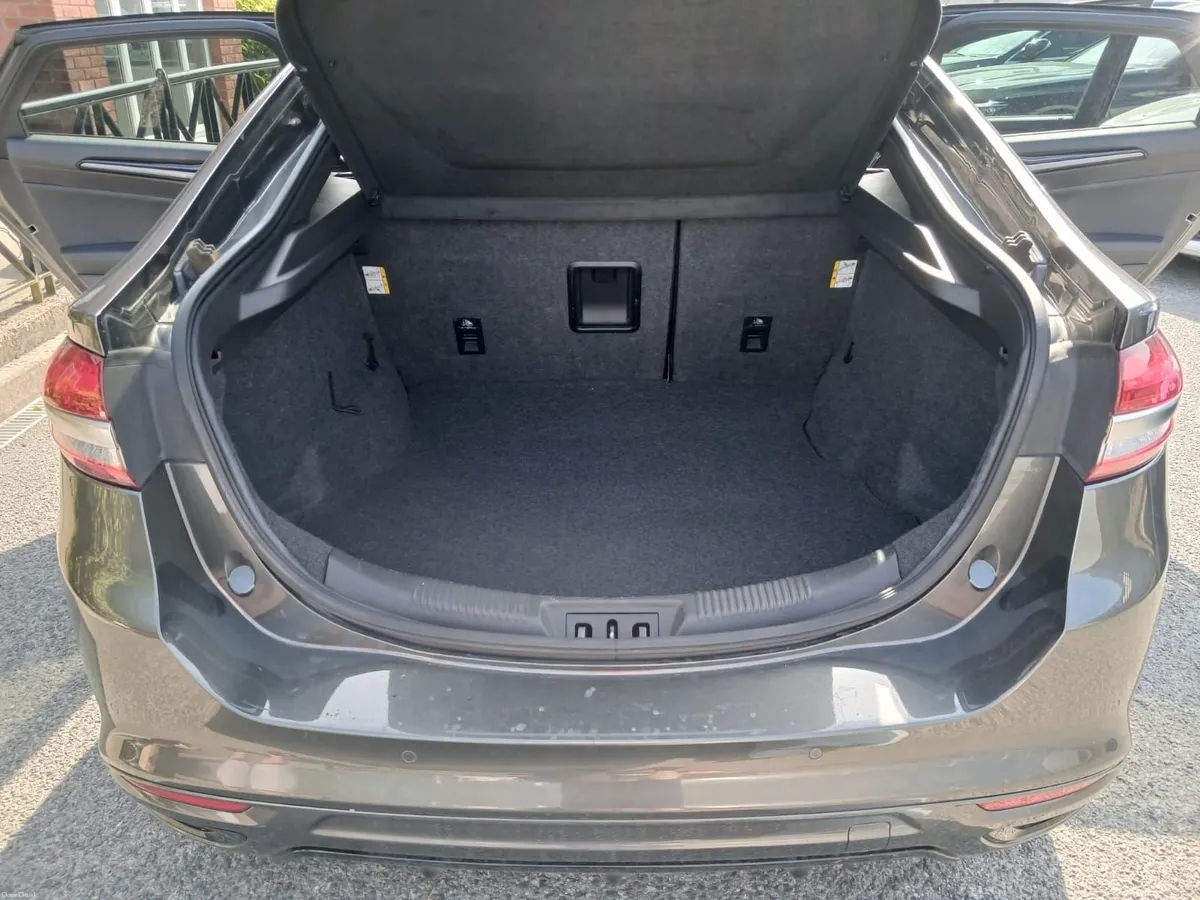 Ford Mondeo 2020 - Image 6