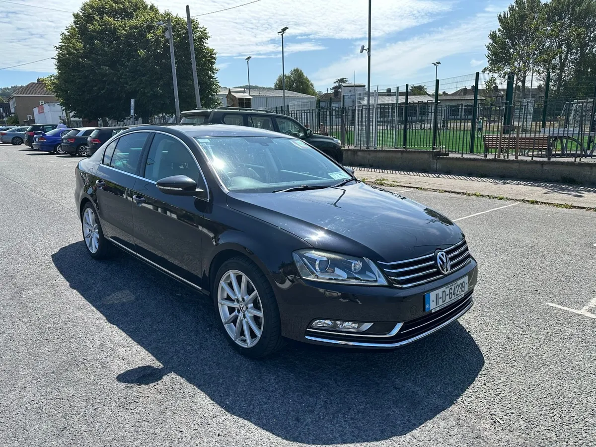 Volkswagen Passat 2011 - Image 5