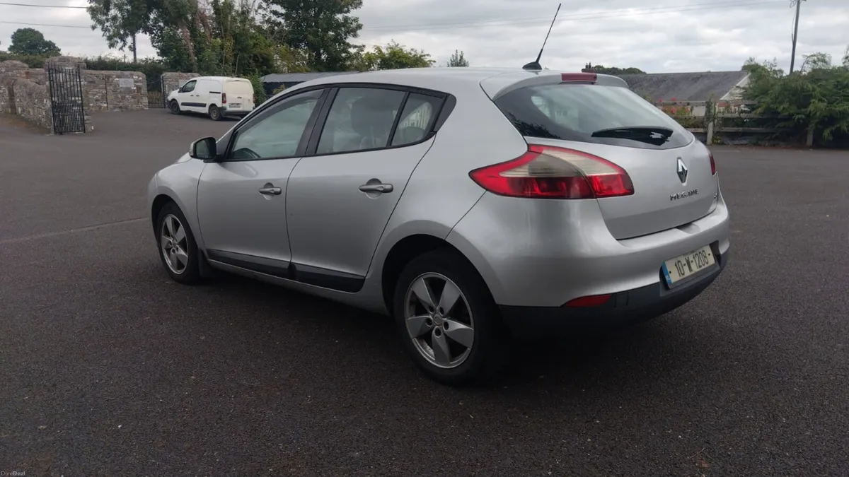 Renault Megane 1.5 dci. Tax and Test. - Image 4