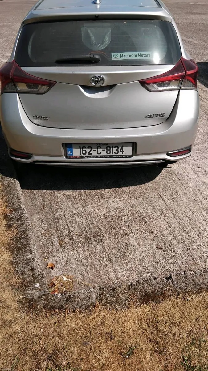 Toyota Auris 2016 - Image 1