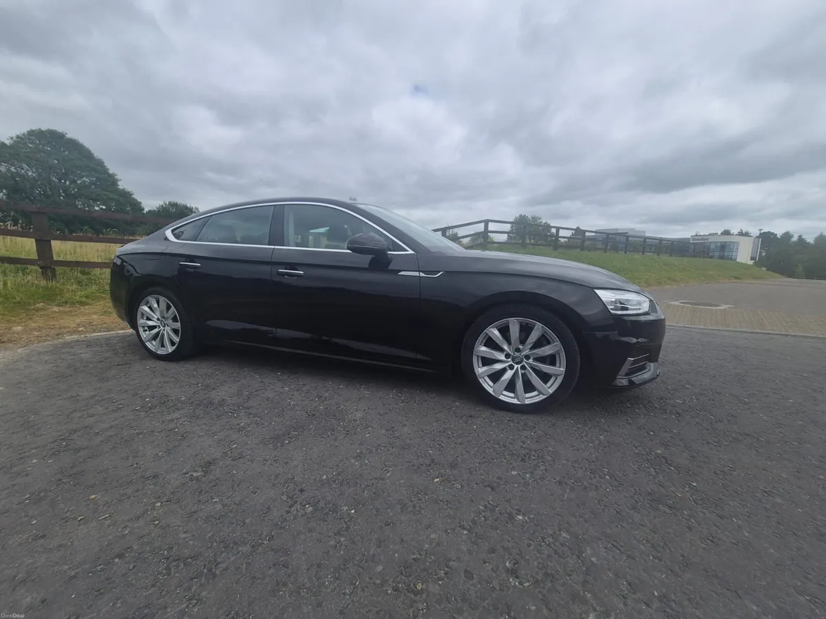 172 audi a5 se auto nct 8/27 - Image 1