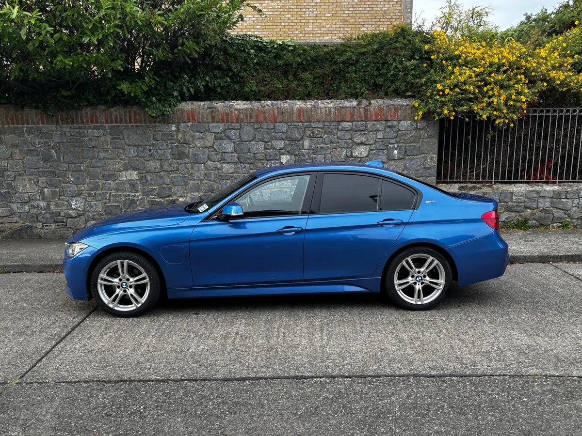 BMW 330e F30 M-Sport - Image 3