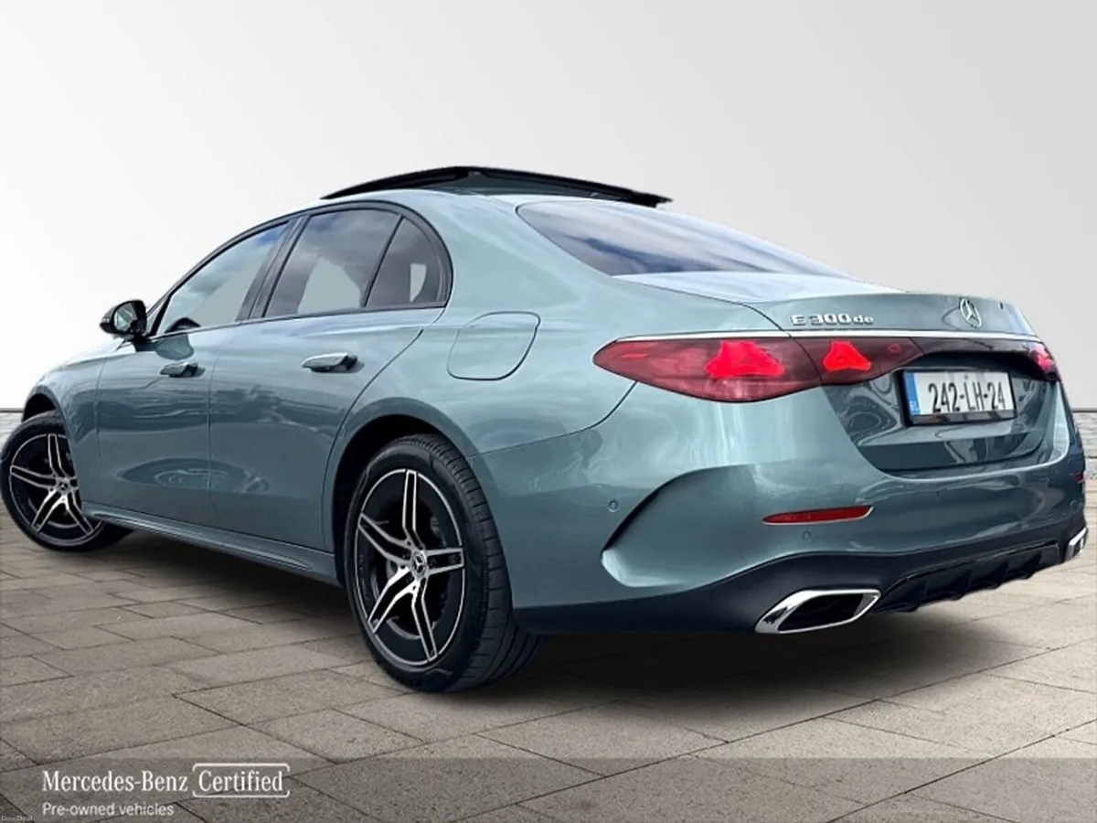 Mercedes-Benz E-Class E 300 de AMG Line Plus - Image 2