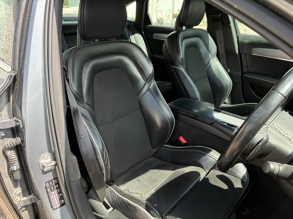 Volvo S90 2018 / Finance Available - Image 3