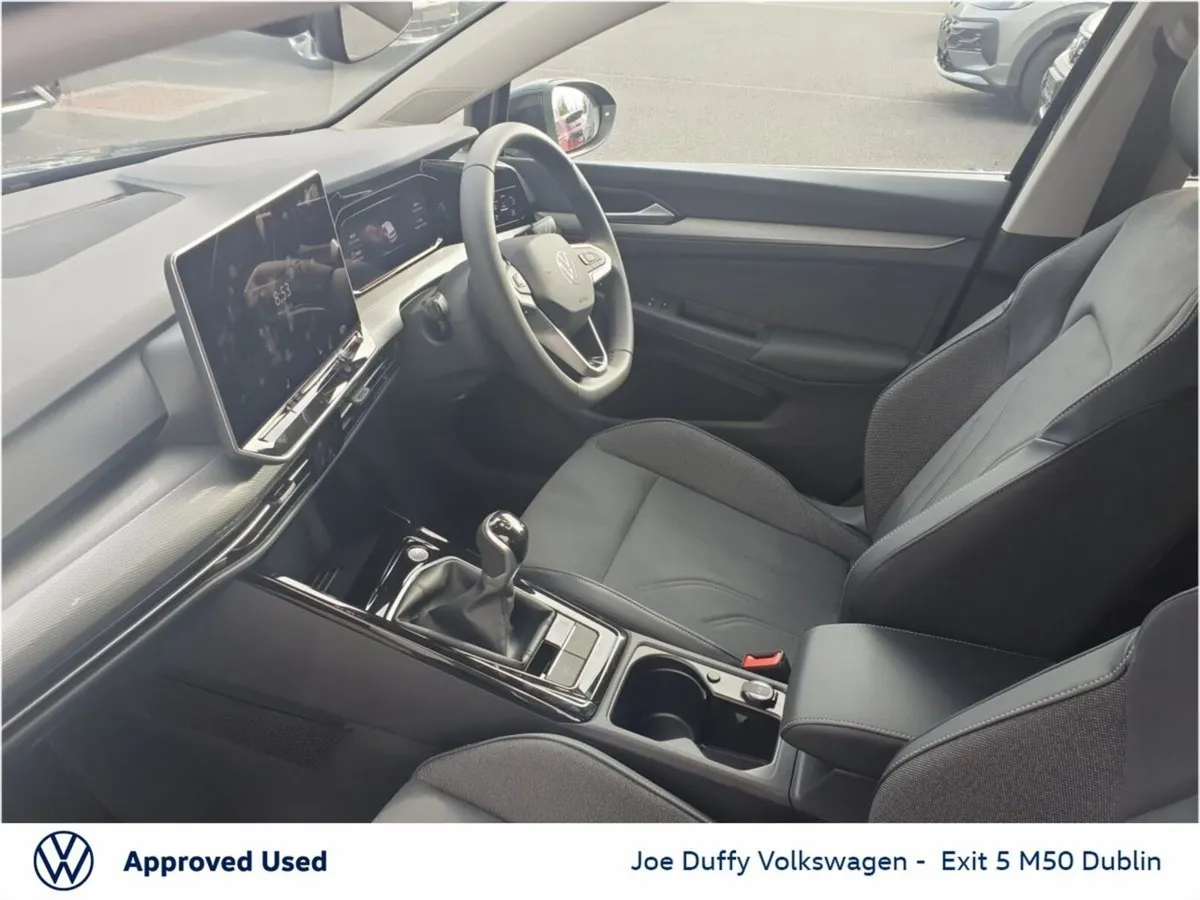 Volkswagen Golf STYLE 2.0 TDI 116HP - Image 3