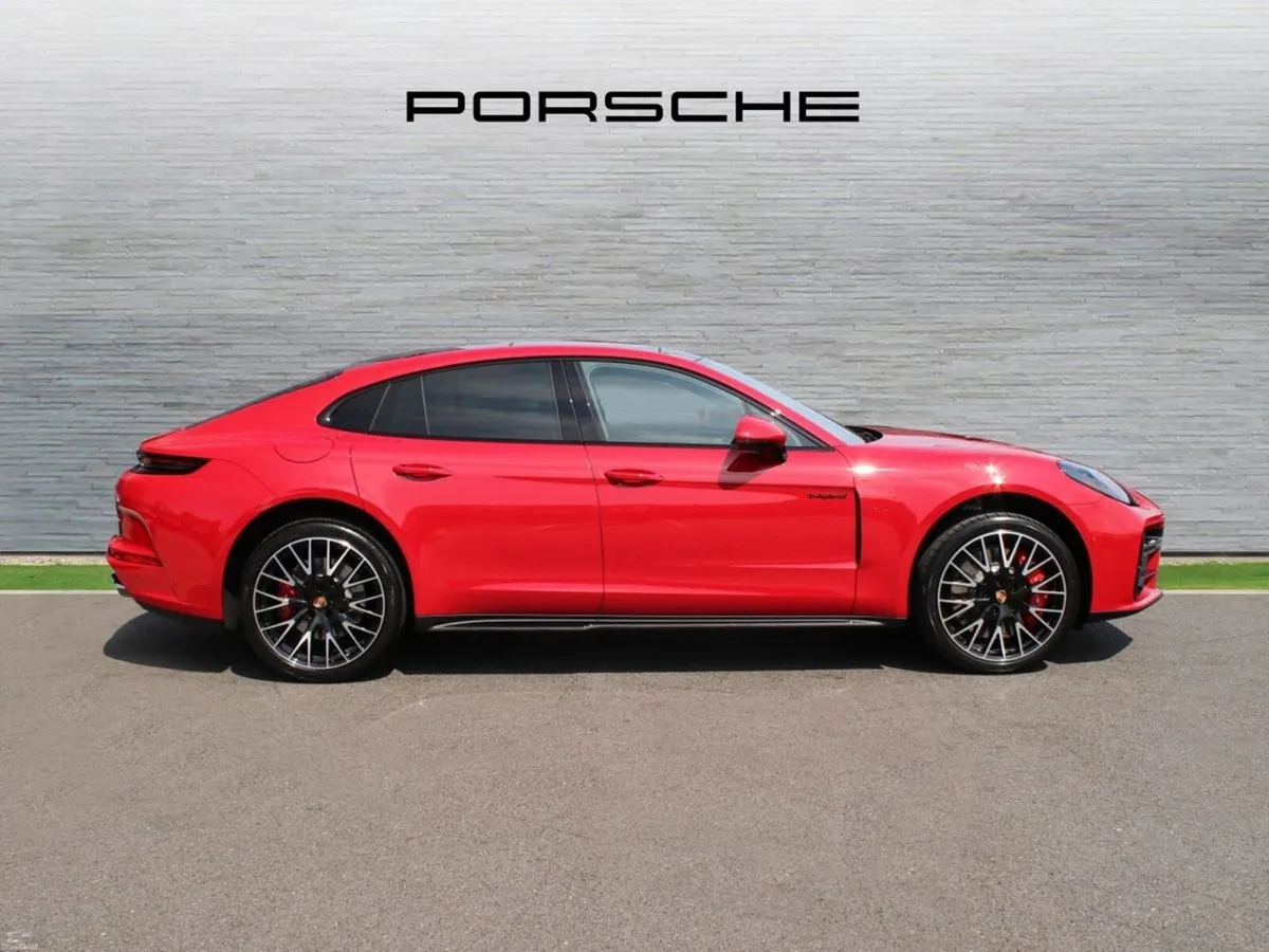 Porsche Panamera 4S E-Hybrid (New) - Image 4