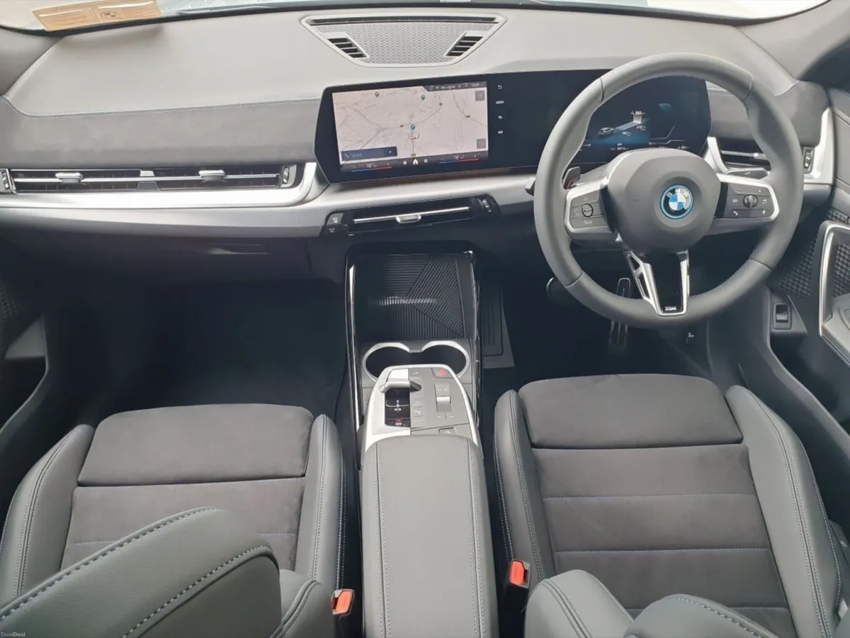 BMW iX2 eDrive20 M Sport - Image 4