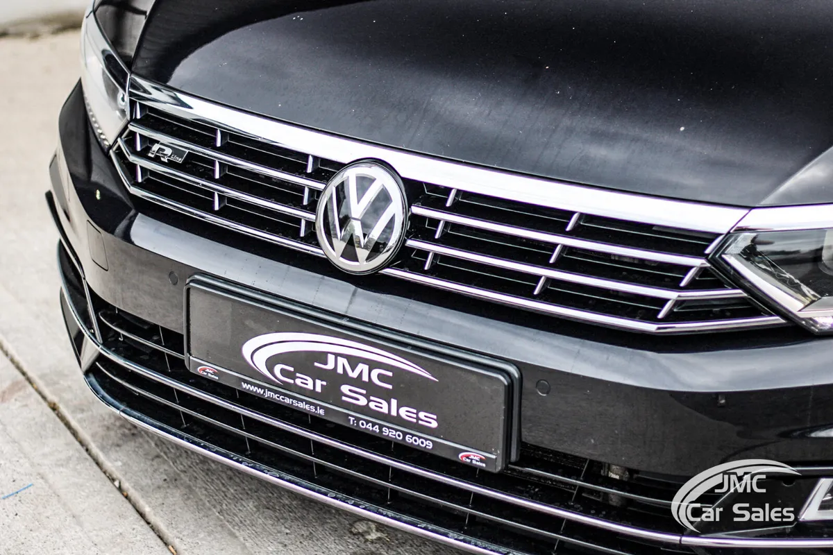 2019 VOLKSWAGEN PASSAT R-LINE 2.0L - Image 3