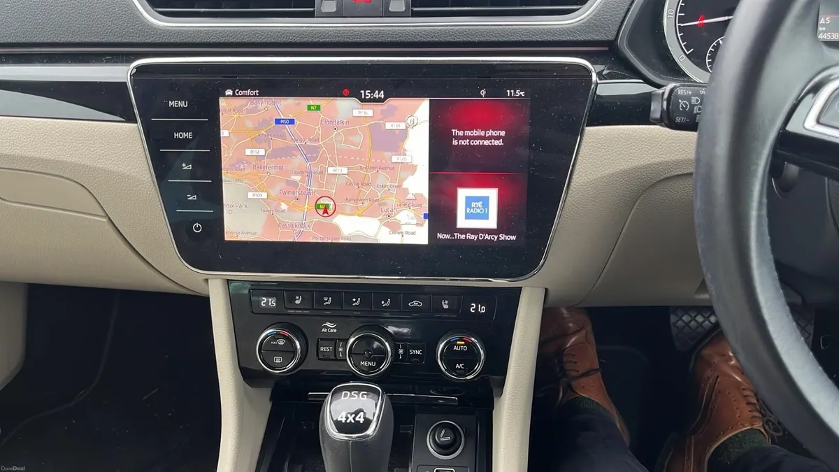 Skoda Superb 2018 - Image 4