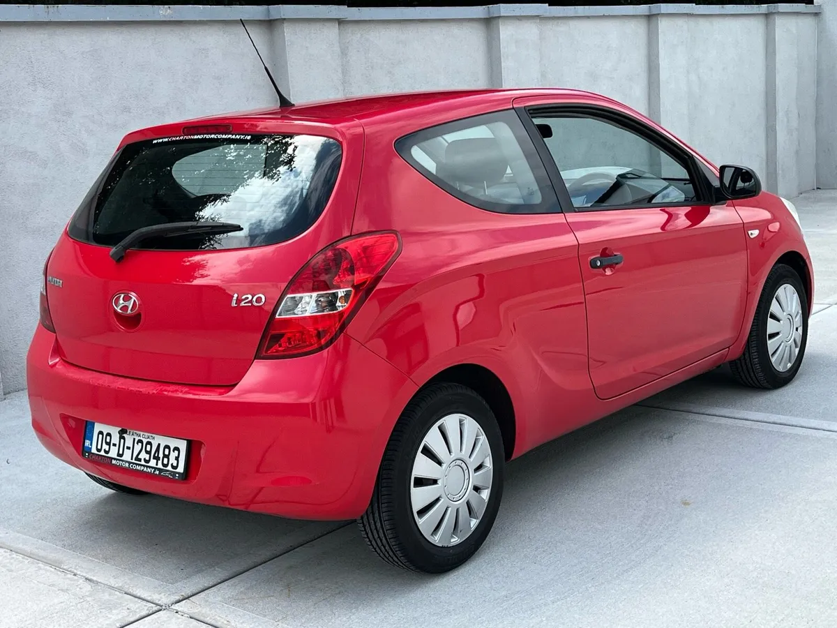 Hyundai i20 (€1750) Nct & Tax *low miles* - Image 2