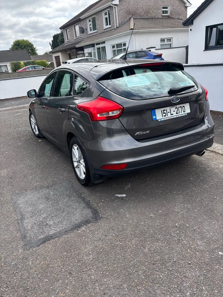 Ford Focus 2015 - Image 2