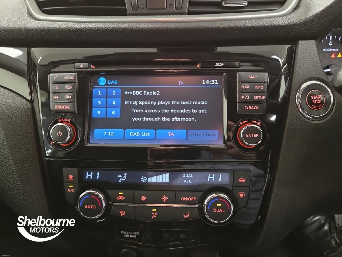 Nissan Qashqai Hatchback N-Connecta - Image 5