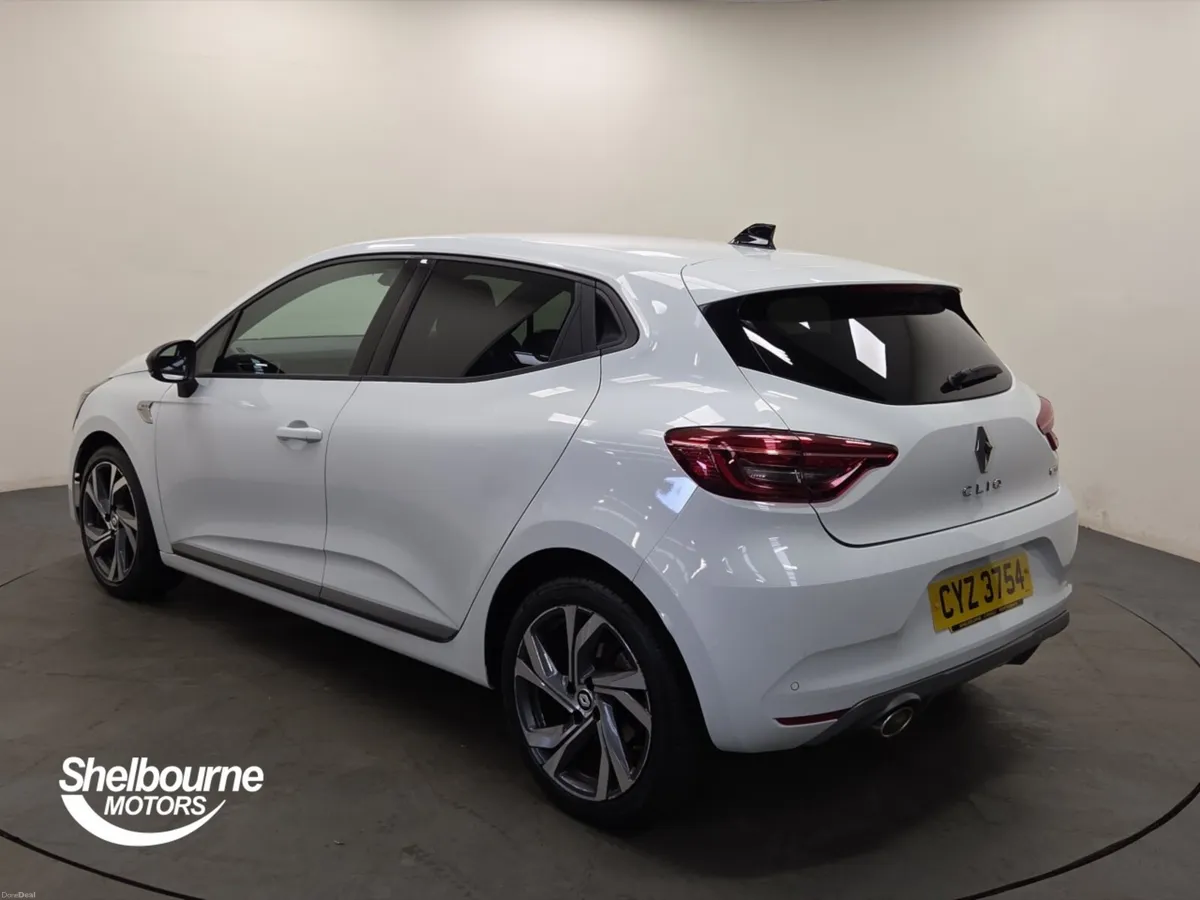 Renault Clio Hatchback RS Line - Image 2