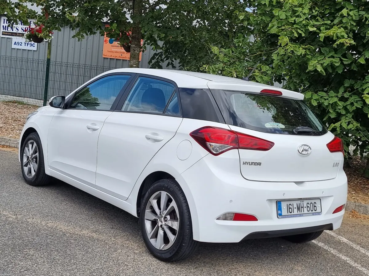 2016 HYUNDAI i20 DIESEL NCT&TAXED €8,900 - Image 5