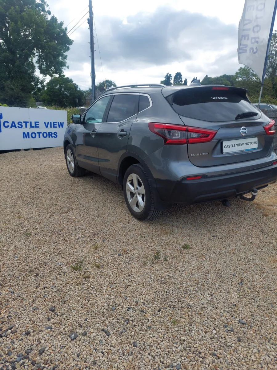 19 Nissan Qashqai Sv Trim Mint - Image 4