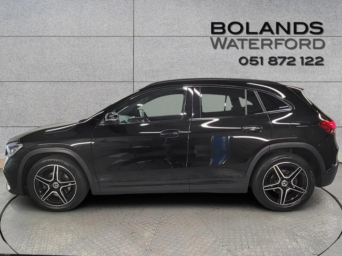 Mercedes-Benz GLA GLA180 D Progressive - Image 3