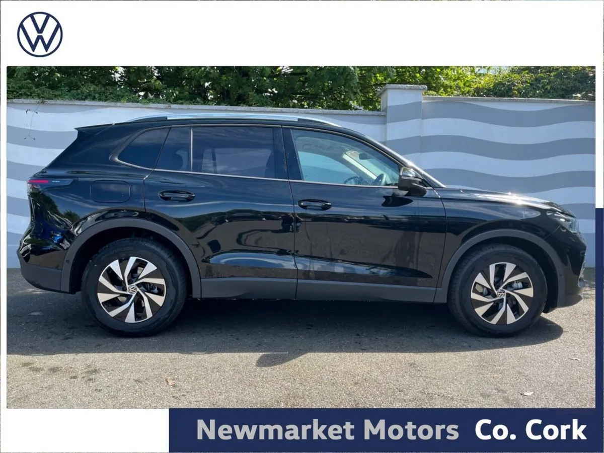 Volkswagen Tiguan EDITION 75 2.0TDI 150BHP DSG AUT - Image 3