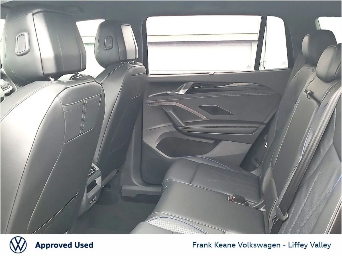 Volkswagen Tayron *NEW* R-LINE 75 1.5 PLUG IN HYBR - Image 6