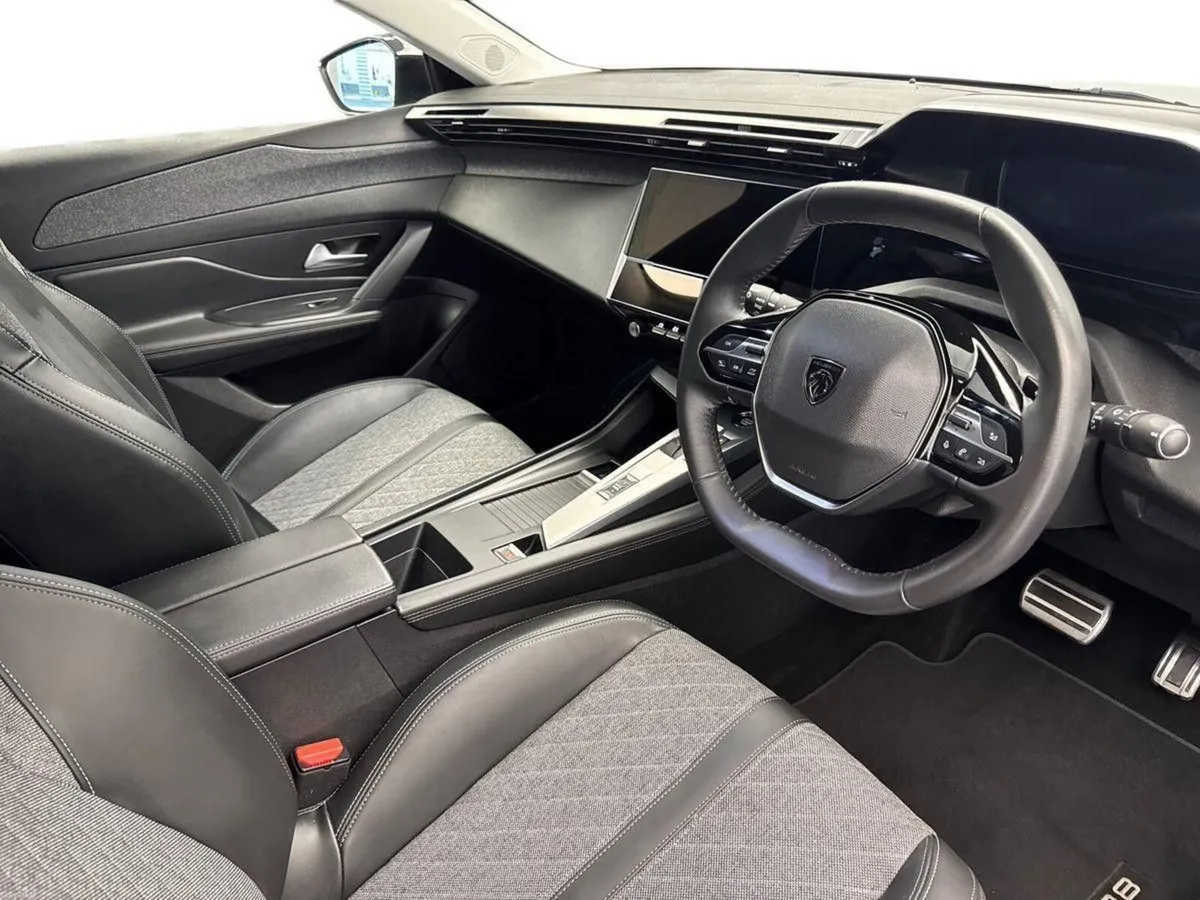 Peugeot 408 1.2 ALLURE PACK, AUTO *JUST ARRIVED* € - Image 6