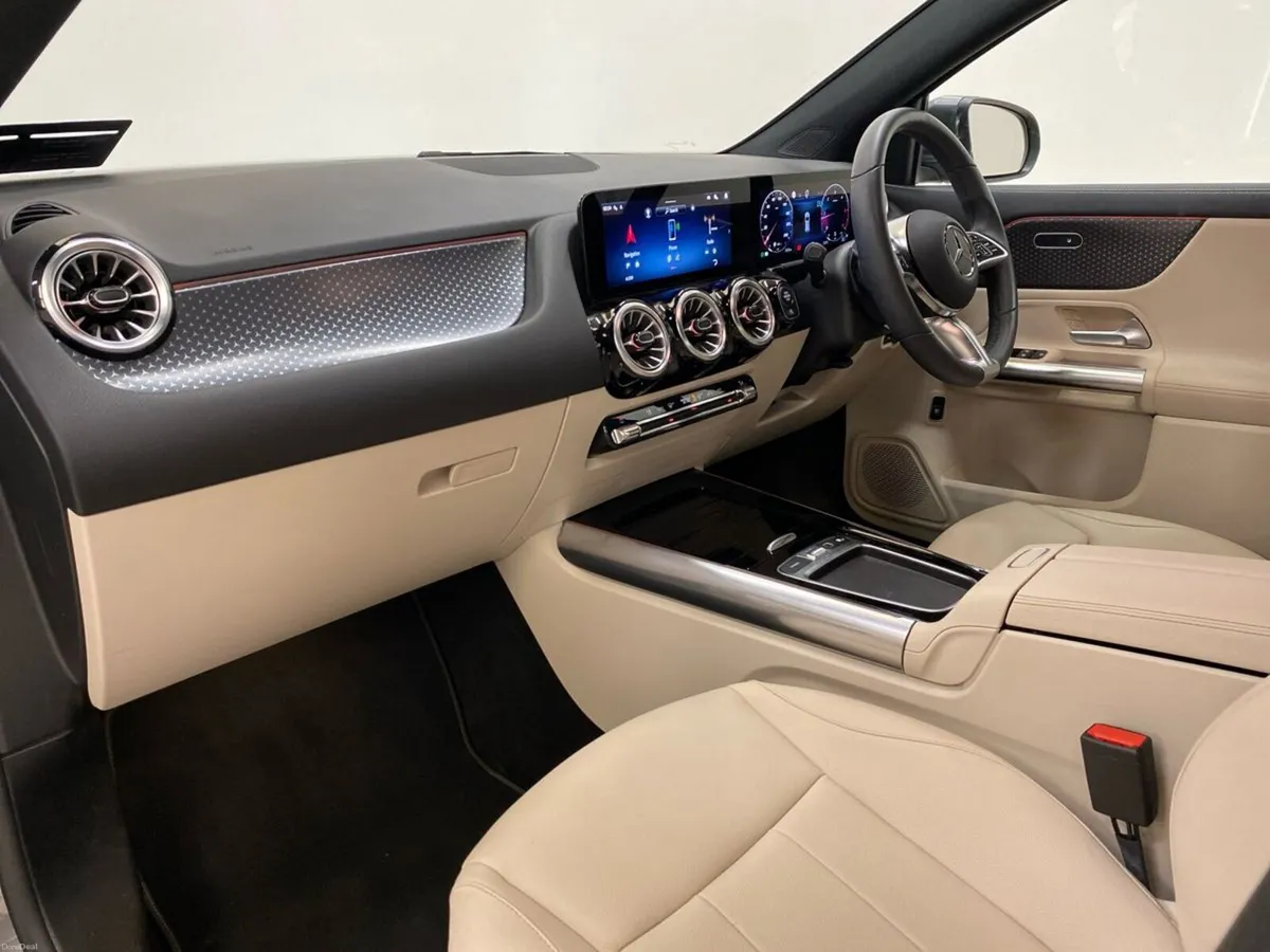 Mercedes-Benz GLA GLA 200 d Progressive Plus - Image 6